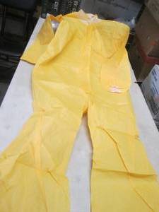 Case of 25 Lakeland Large Disposabl...