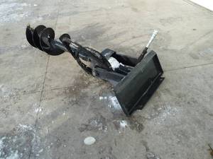 lot 70 image: Wolverine Mini Post Hole Auger 12