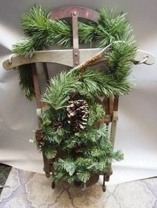 Vintage Christmas Pine Bows Decorated ROYAL RACER Wood Steel Sled...
