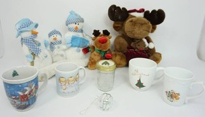 Seasonal Holiday Christmas Decor Snowman Moose Mugs...