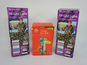 Seasonal Holiday Christmas Decor 3 Outlet Yard Power Stake 2 Packs Clear Grid Lights...
