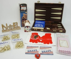 Seasonal Holiday Christmas Decor Backgammon Jenga...
