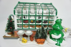 lot 52 image: Department 56 The Original Snow Village Collection The Secret Garden Greenhouse...