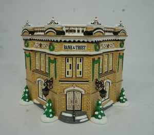 lot 62 image: Department 56 The Original Snow Village Collection Bank & Trust #56.55002 Year 1999