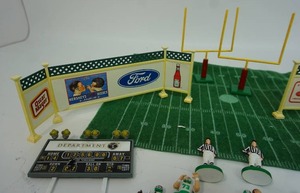 lot 84 image: Department 56 The Original Snow Village Collection Accessories Champsfield Stadium #56.55001...