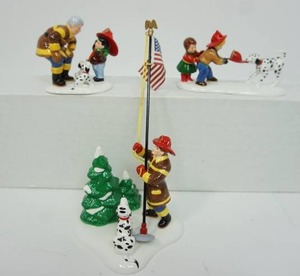 lot 89 image: Department 56 The Original Snow Village Collection Accessories Fun at the Firehouse #56.54954, Raising the Flag #56.55154