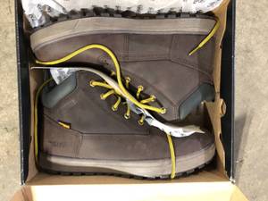 DEWALT Mens Helix PTWP Waterproof 6 in. Work Boots - Soft Toe - Brown Crazy Horse Size 11(M) Customer Returns See Pictures