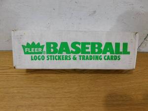 lot 183 image: 1988 Fleer Baseball Factory Sealed Set - 660 Cards