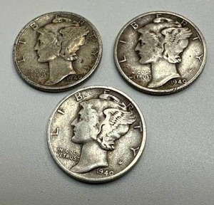 lot 4 image: Lot of 3 Mercury Dimes