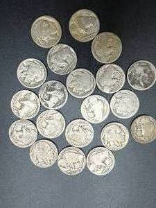 lot 54 image: Lot of 20 Buffalo Nickels