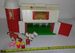lot 6 image: Fisher Price Farm Set - Good Condition.