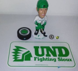lot 14 image: UND Hockey Fighting Sioux