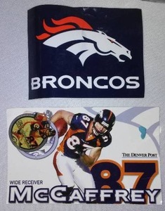 lot 20 image: Denver Broncos items.