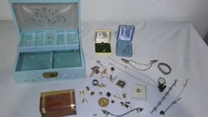 lot 119 image: Jewelry And Jewelry Box
