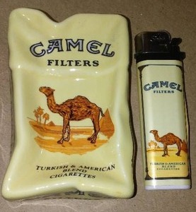 lot 158 image: Camel Lighter And Ashtray -New In Box