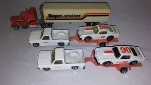 lot 268 image: Scale 164 Semi And Hardees Racecars
