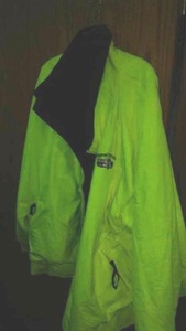 lot 295 image: Bright Yellow Mens Coat, 5XL. Nice.