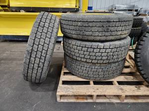 lot 59 image: Lot of (4) 24570R19.5 Tires on WolfPaws 19.5x6.75 8-bolt Rims