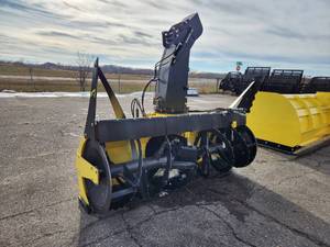 lot 45 image: Snow Wolf Alpha Blower 24-84-H