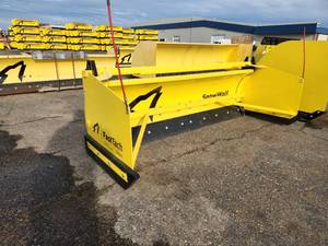 lot 50 image: Snow Wolf 8 Ultra Plow w FastTach 50025 Ultra-96