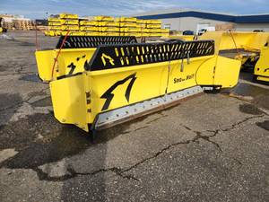 lot 53 image: Snow Wolf 8 Quattro Plow w ActivEdge and Power Wing QP-114
