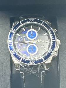 lot 4 image: New Mens Lator Calibre Blue Sub Dial Watch $657 Retail