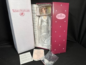 lot 67 image: The Ashton-Drake Galleries Bride of the Century Kathleen The 1930s Bride in Box with COA