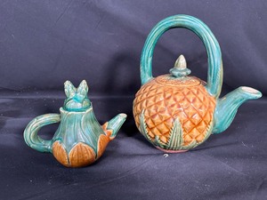 lot 111 image: Majoilica Pottery Flower Small Teapot and Pineapple Teapot