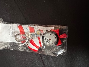 lot 58 image: Cat in the Hat Clip Watch Quartz - 5 length