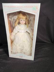 lot 75 image: Special Edition Porcelain Doll Bride - New in Box