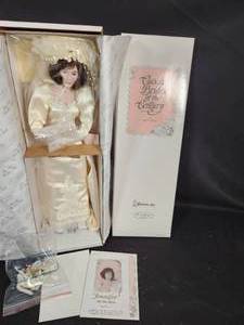 lot 81 image: Jennifer The 1980s Bride - Classic Brides of the Century