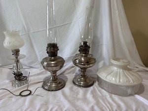 lot 170 image: Antique Nickle Plated Oil Lamps with Shades, Aladdin