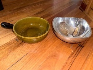 lot 201 image: Retro Swiss Fondue Pot and Nambe Mirror Metal Bowl