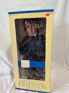 lot 128 image: Heidi Ott Heritage Collection Faithful Friends Benjamin New in Box