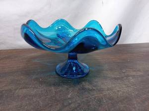 Vintage Viking Blue Art Glass Candy Dish