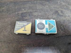 Pair of Vintage Stylus Needles for Record Players
