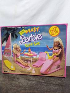 Beach Blast Barbie Surf Set