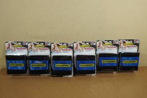 lot 32 image: 6 US Divers Medium Mesh Gear Bags -13x25