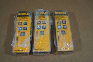 lot 45 image: 3 2500-Pack 18 Gauge Brad Nails