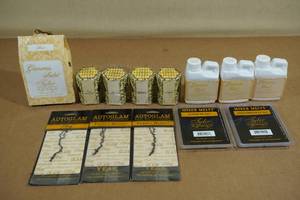 lot 53 image: Tyler Candle Co Set -4 Candles, 3 Laundry Soap, 2 Mixer Melts, 3 Auto Air Freshners, Sachet