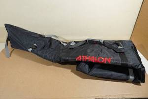 lot 73 image: Athalon Double Padded Ski Bag