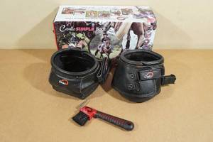 lot 76 image: Cavallo Simple Hoof Boot Size 3