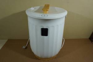 lot 122 image: Towallmark Luxury Towel Warmer