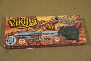 lot 125 image: Shot Viking Hammer 25gm Steel Tip Dart Set