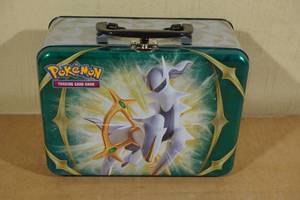 lot 137 image: Pokemon Tin Lunch Box