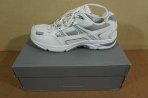 lot 214 image: Vionic Womens Walking Shoes -Size 10