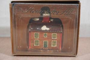 lot 241 image: Department 56 2002 Glass Ornament