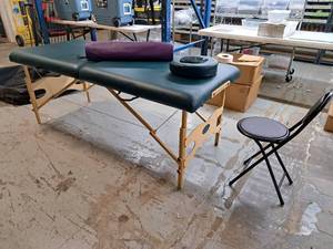 lot 165 image: Massage Table with Stool, Pillows and Carry Case