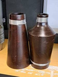 lot 173 image: Lot of (2) Table Vases