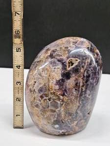 lot 62 image: Display Gem #12 6 Amethyst Tower for display